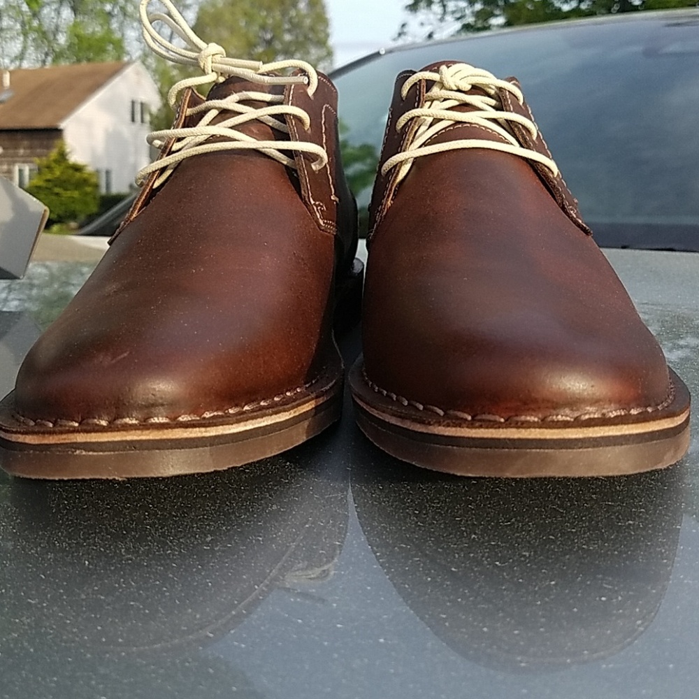 Shoes - Picture 3 of 4